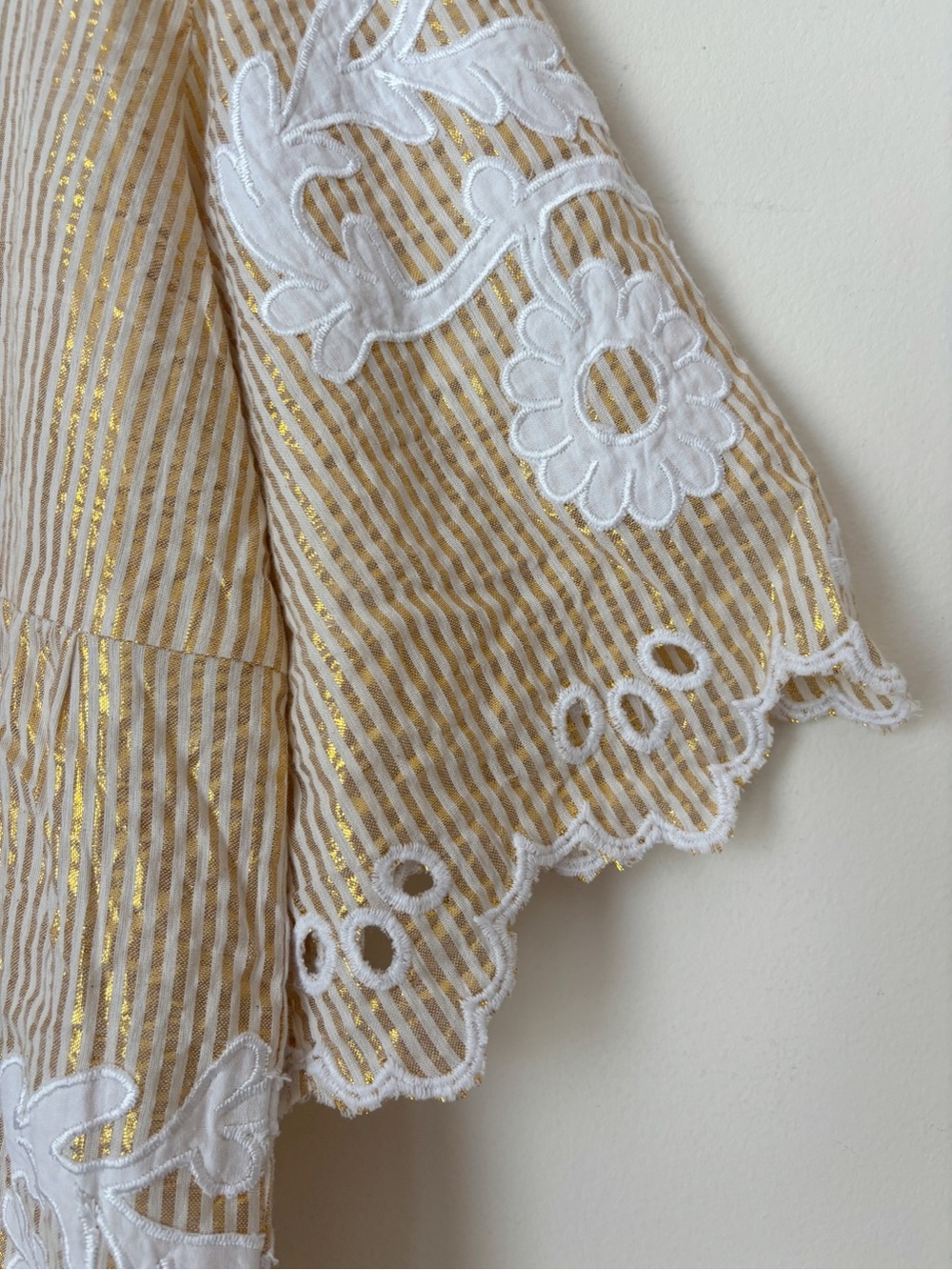 Charleston Shoe Co Gold Lamé Striped Eyelet Alessio Blouse XS Summer Party - Picture 3 of 7